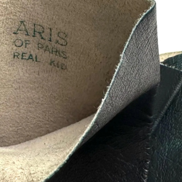 Vintage 1950’s ‘Aris of Paris’ Real Kid Navy Blue Leather Long Gloves - 7 1/2 - Picture 2 of 10